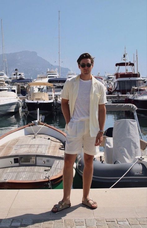 Italy Male Outfits, Italy Men Aesthetic, Male European Fashion Summer, Mens Greece Outfits, Old Money Shorts Outfit Men, Old Money Male Outfits, Mens Italy Vacation Outfits, Mens Holiday Outfits Summer, Greece Outfit Ideas Men