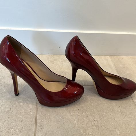 Nwot Joan&David Flipp Red Patent Platform Pump Brown Pair Also For Sale! Red Stilleto Heels, Red Low Heels, Brown Pumps Outfit, Red Vintage Heels, Wine Red Heels, Dark Red Heels, Heels 90s, 1950s Heels, Red Shoes Heels