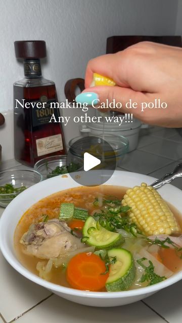 Fernanda🧿 on Instagram: "This was soo good, I could’ve ate it all week 🫶🏼   •   •   •   #recipe #explorepage #soup #caldo #caldodepollo #recetas #food #foodporn #foodie #health #healthy #healthyfood" Easy Chicken Caldo Recipe, Easy Caldo De Pollo Recipes, Mexican Chicken Soup Recipes Homemade, Chicken Caldo Mexican Recipe, Mexican Soup Recipes Authentic, Mexican Chicken Soup Recipes, New Mexico Recipes, Comida Mexicana Ideas, Comidas Mexicanas Ideas