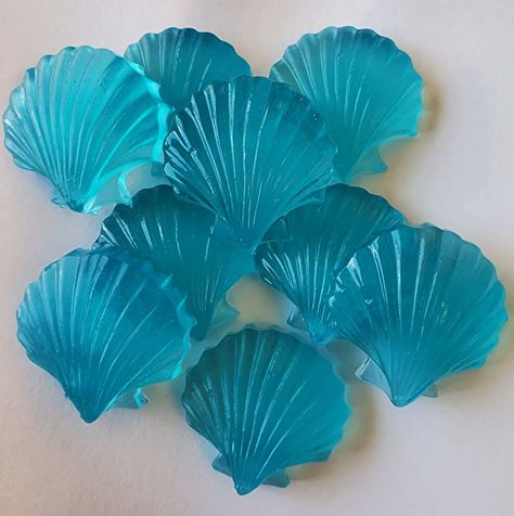 Sea Wedding Theme, Retirement Party Favors, Under The Sea Crafts, Blue Soap, Seashell Candles, Soap Packing, Soap Colorants, Pretty Soap, Sea Wedding