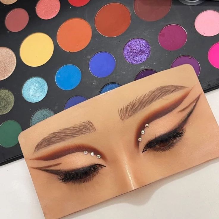 😍 350/- Free delivery 🚚 Makeup Practice Board Face ... Buy Silicone Eye Makeup Practice board Just at 350/- Free delivery all over India📦 World wide shipping available 🌍 . . . For order👇 DM or WhatsApp: 9766105786 #makeuppallette#makeupbook#makeup#eyeshadow#eyemakeup#skincare #makeup #makeupjunkie #lipstick #skin #mehndistencils #skincaretips #makeupwholesaler #skincareproducts #makeuplover #eyemakeuptutorial Makeup Practice Board, Makeup Pallettes, Makeup Practice, Skincare Makeup, Makeup Eyeshadow, Makeup Lover, Skin Care Tips, Eye Makeup, Free Delivery