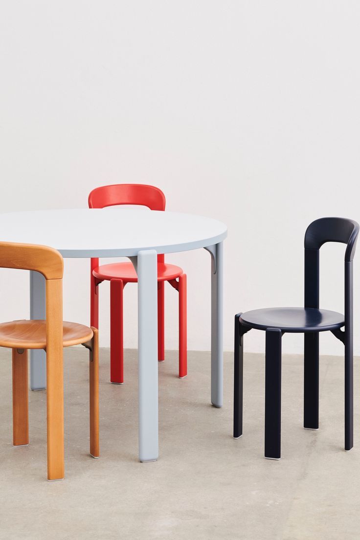 Set of three chairs around a table. Pastel Dining Table, Rey Chair, Hay Furniture, Hay Chair, Iconic Chairs, Hay Design, Modern Color Palette, Ferm Living, Cabinet Makers