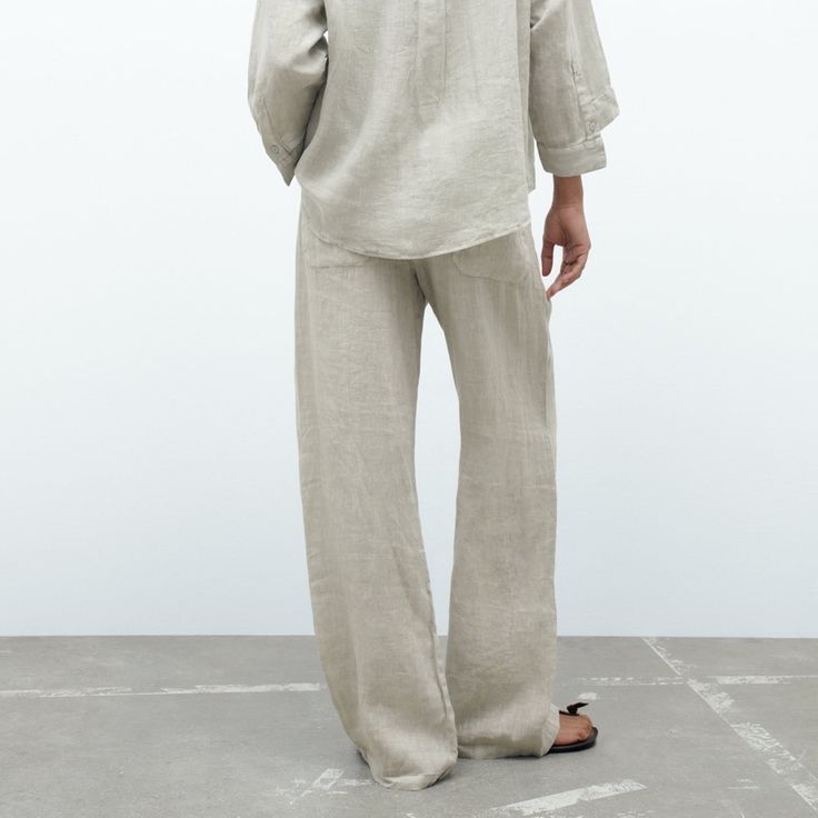 New With Tags Zara Linen Pockets Pants.Size Xsmall Relaxed Straight Leg Bottoms In Neutral Color, Zara Ankle-length Loungewear Pants, Zara Ankle-length Pants For Loungewear, Casual Neutral Pants For Workwear, Zara Linen Pants For Spring, Relaxed Neutral Pants With Pockets, Zara Linen Spring Pants, Zara Loungewear Bottoms With Pockets, Neutral Relaxed Fit High-waisted Pants