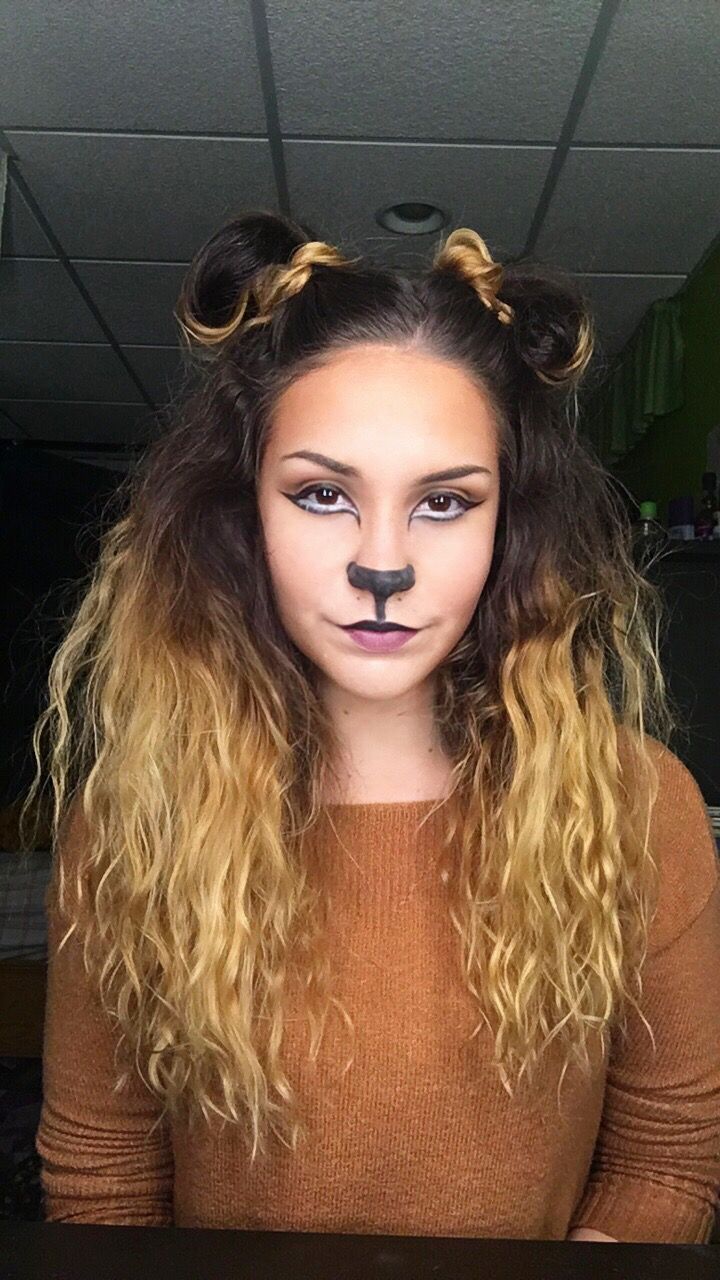 Safari Costume Women Halloween, Cute Lion Makeup Halloween, Lion From Wizard Of Oz Makeup, Lion Diy Costume Women, Lion Ears Diy, Halloween Lion Makeup, Scar Lion King Costume Women, Simple Animal Costumes For Women, Beaver Makeup Narnia