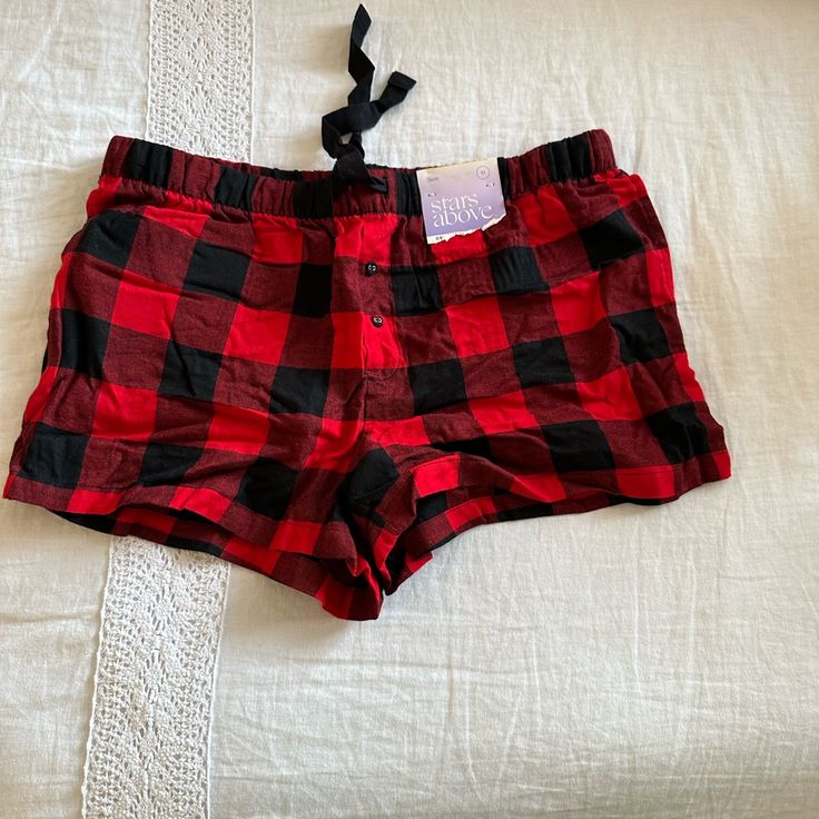 Brand New Red Cotton Sleep Bottoms, Cozy Red Cotton Bottoms, Red Short Sleepwear For Pajama Party, Red Short Sleepwear For Bedtime, Red Short Sleepwear For Loungewear, Red Sleepwear For Overnight, Plaid Pajama Shorts For Loungewear, Cozy Red Sleepwear For Pajama Party, Red Pajama Shorts For Bedtime