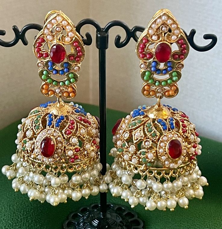 Beautiful bollywood indian pakistani gold pleated earring  Please keep in mind that the colour of the product shown in the pictures may vary from the original due to the lighting used. Care Instruction : Avoid Heat & Chemicals Like Perfume, Deo, Alcohol, Etc. | Clean With Dry Cotton Cloth | Pack In An Air Tight Container After Use. Elegant Pearl Earrings With Stone Work For Gift, Elegant Pearl Earrings With Stone Work As Gift, Traditional Dangle Jewelry For Formal Occasions, Kundan Bridal Earrings With Pearl Drop For Formal Occasions, Formal Kundan Bridal Earrings With Pearl Drop, Elegant Pearl Earrings With Stone Work For Wedding, Elegant Stone Work Dangle Chandelier Earrings, Elegant Meenakari Pearl Earrings For Festivals, Temple Jewelry Stone Work Drop Earrings