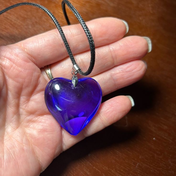 Large Glass Heart Pendant On Black Cord Necklace 17-19 Inches Long #17/1742 Diamond Drop Pendant, Pearl Steven, Titanic Jewelry, Moon Necklace Silver, Kate Spade Necklace, Black Cord Necklace, Peridot Pendant, Necklace Purple, Dope Jewelry