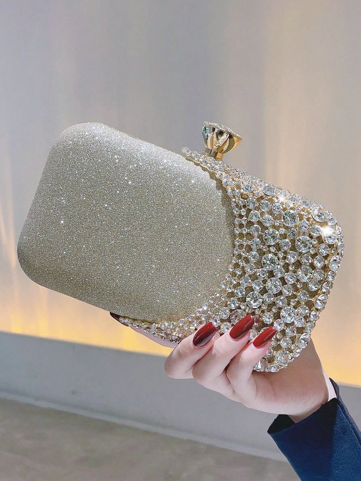 Glitter Bling,Shiny Glamorous,Elegant,Exquisite Rhinestone Decor Box Bag Chain Glamorous For Party Dinner Bag,Evening Bag For Party Girl,Woman,For Female Perfect For Party,Wedding,Prom,Dinner/Banquet,For Best Gift For Women Gold Glamorous   Pu Plain Box Bag   Women Bags, size features are:Bust: ,Length: ,Sleeve Length: Wedding Clutch Purse, Elegant Handbags, Clutch Bag Wedding, Beg Tangan, Rhinestone Clutch, Wedding Purse, Wedding Clutch, Wedding Elegant, Color Wedding