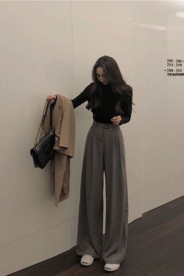 Mode Kylie Jenner, Mode Kimono, Chique Outfits, High Waist Wide Leg Pants, Wide Leg Dress Pants, Mode Kpop, Korean Girl Fashion, Ținută Casual, Baggy Pants