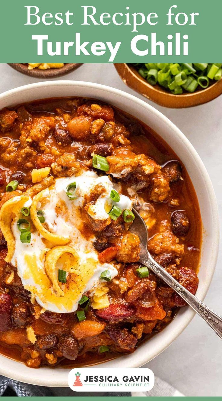 the best recipe for turkey chili in a bowl