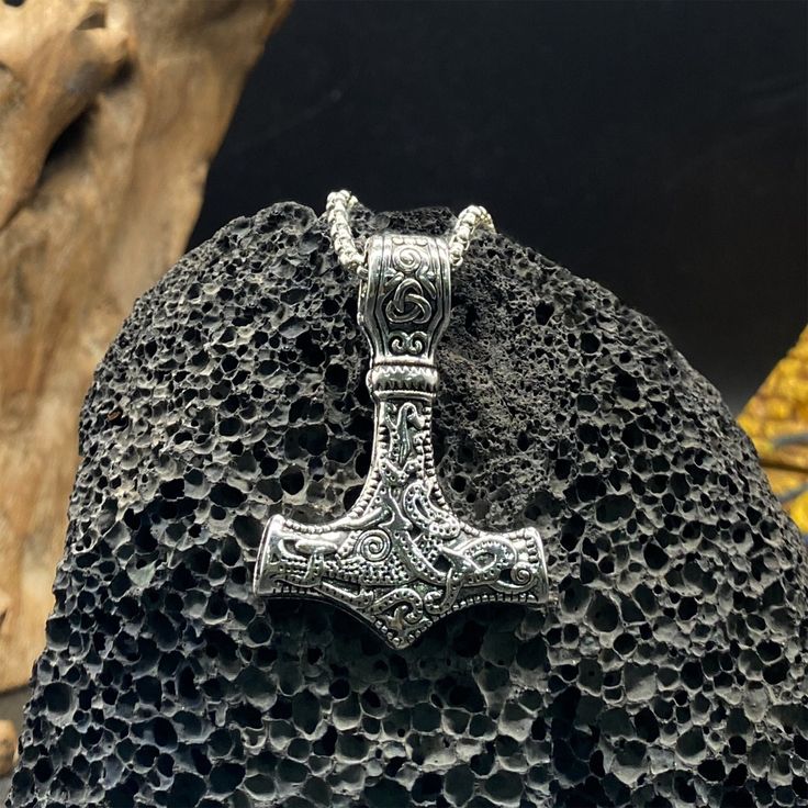 🐬Product Name:Thor Hammer Pendant 🐬Material：Stainless Steel 🐬Band color：Silver 🐬Style：art decor,Christmas gift,new year,Anniversary 🐬Personalized：Yes 🐬Recycled：Yes 🐬Occasion : Anniversary / Daily / Wedding / Gift / Party/birthday/Valentine's Day/Engagement/Mother's Day/Father's Day 🐬Metal:Stainless Steel 🐬Metal Color:Silver 🐬Style:Art Decor,Hiphop,party,dance,Gift, 🐬About Size:Height: about 4.29 cm Thickness: about 0.54 cm Width: about 3.02 cm We can provide personalize ring sizes of Viking Thor, Culture Jewelry, Hiphop Party, Thor Hammer, Dance Gifts, Thors Hammer, Street Culture, Personalized Anniversary, Handmade Rings