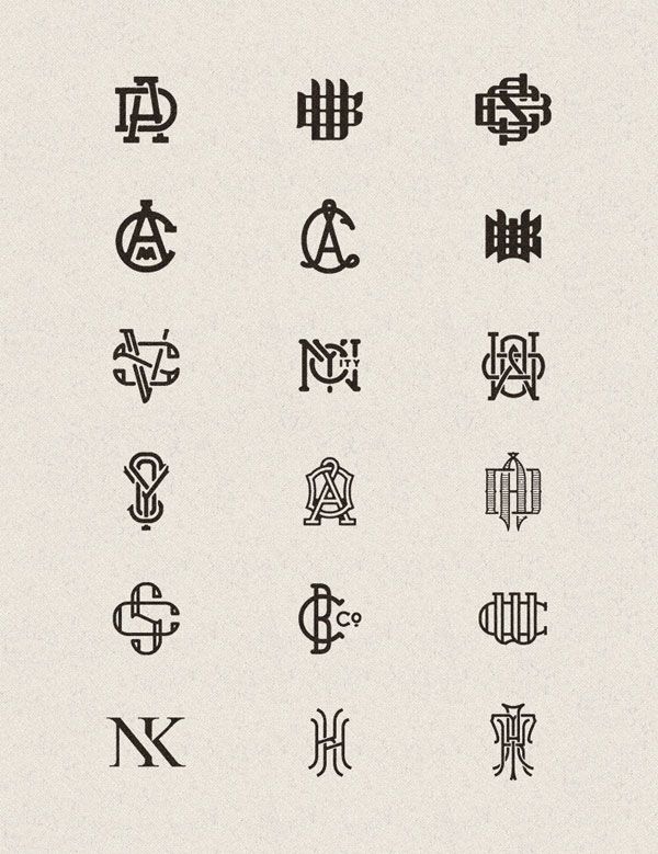 some type of alphabets that are in different styles and sizes, with the letters on each