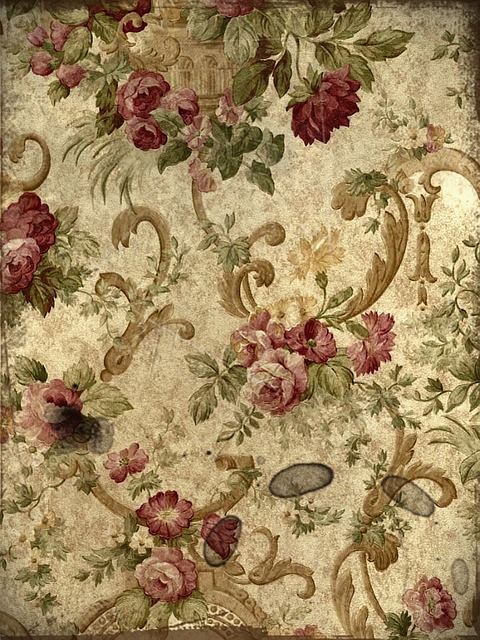 an old wallpaper with flowers and vines on it