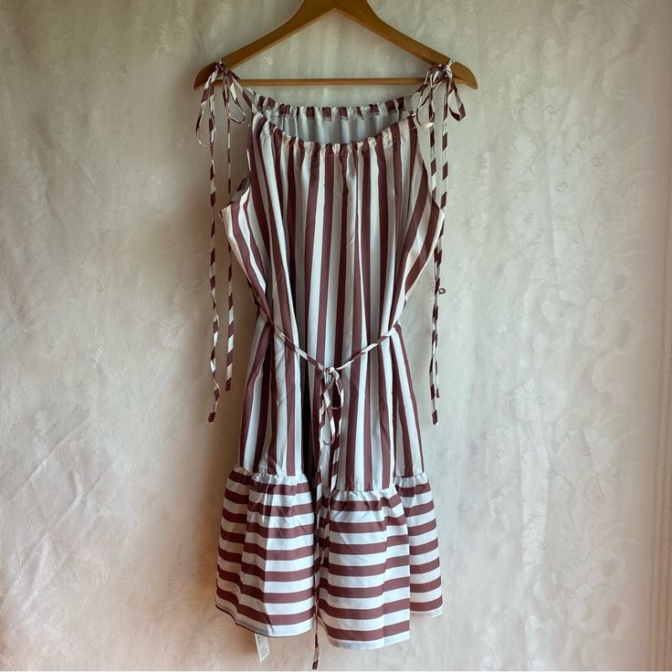 Cupshe White Brown Striped Straps Tie Sun Dress Womens M Medium Nwt Stylish, Versatile, Chic Dress! Nwt : New With Tags Size: M Approx. 24in Across Bust. Loose Fit. Approx. 24in Across Waistline. Approx. 31in Long From Top Of Shoulder. ~ Reasonable Offers Accepted ~ Buy With Confidence! *Top Rated *Clean Smoke-Free Home *Fast Shipping Please Contact Me With Any Questions Or Concerns. Have A Fabulous Day! B-9 Striped Knee-length Mini Dress For Vacation, Striped Knee-length Mini Dress For The Beach, Summer Striped Lined Mini Dress, Striped Lined Mini Dress For Summer, Striped Sleeveless Mini Dress For Brunch, Sleeveless Striped Mini Dress For Brunch, Lined Knee-length Sundress For Vacation, Knee-length Lined Sundress For Vacation, Striped Summer Dress With Lining