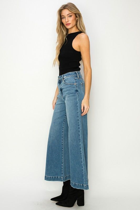 Join the trend and get these high-rise, wide-leg jeans with a cropped hem to better flaunt those statement shoes. These Ultra Flare Denim Jeans will soon be your favorite, versatile go-to. Style with a tee and flats for day wear; dress it up with a pretty top and heels for nights out.FRONT RISE 11"INSEAM 27 1/2" Jeans Palazzo, Palazzo Jeans, Statement Shoes, Flare Denim Jeans, Pretty Top, Denim Flares, Plus Size Swimwear, Premium Denim, Hoodie Top