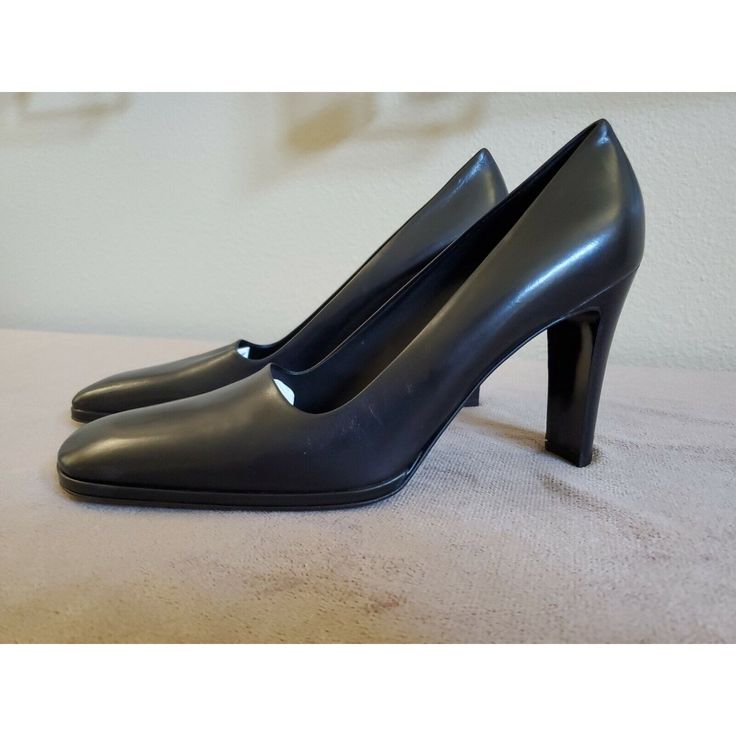 Franco Fieramosca Black Leather Classic Pumps Heels Made Is Italy Size 10 B Condition Is Pre-Owned, Never Worn Just Stored. Please Note: Slight Indents In Toes Of Leather. See Last Picture. Business Court Shoes With 4-inch Heel And Round Toe, Black Square Toe Court Shoes With 4-inch Heel, Black Court Shoes With 4-inch Heel And Square Toe, Evening Square Toe Court Shoes For Fall, Classic Fall Heels With Round Toe, Classic Heels With Reinforced Heel And Square Toe, Business Heels With Deep Heel Cup And Round Toe, Business Heels With Round Toe And Deep Heel Cup, Evening Heels With Leather Sole And Medium Width