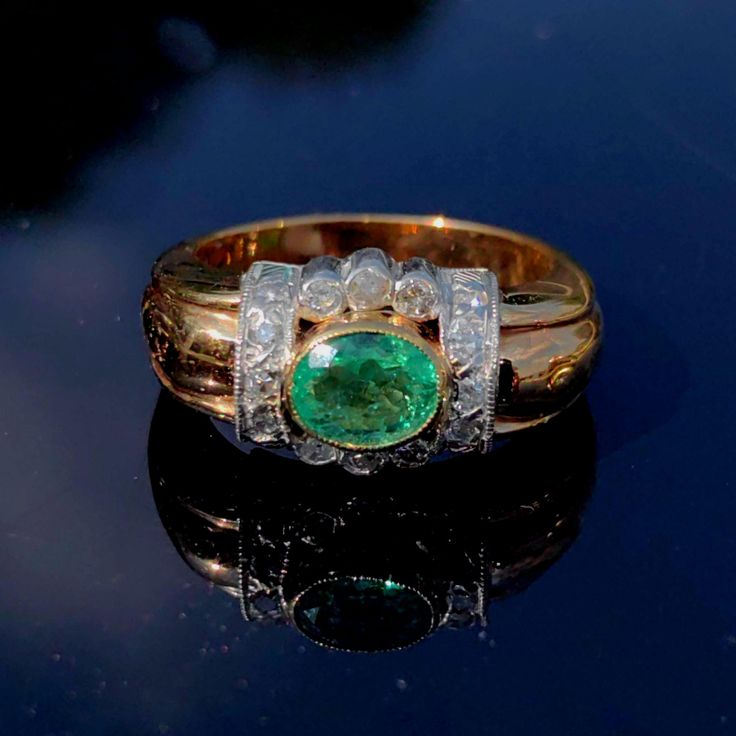 Art Deco 1930s Antique  Ring, Genuine Colombian Emerald and  Diamond solid 18k Hallmarked Gold Vintage Band Ring, Gold Statement Ring  Ring Size: US 6 1/2, EU 53 (Resizing free of charge)  Hallmarked Solid Gold, Hungarian import hallmarks Weight:  5.3 grams  Diamonds: ca. 0.1ct  Natural Emerald: ca. 0.7 ct  Measurements: Head : 11mm x 8mm band width: 3 mm Condition: Excellent Step into a world of elegance and sophistication with this exquisite ring. Crafted in solid 18k hallmarked gold, it captu Colombian Emerald Ring, Gold Statement Ring, Antique Ring, Colombian Emeralds, Vintage Band, Natural Emerald, Emerald Ring, Ring Gold, Antique Rings