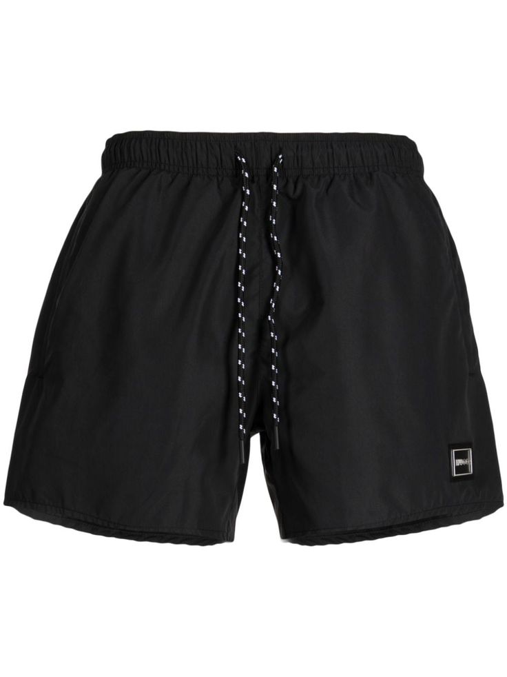 black logo plaque drawstring fastening elasticated waistband thigh-length City Shorts, Versace Outfit, Balenciaga Triple S, Summer Beach Wear, Short Suit, Drawstring Shorts, Shorts Black, Black Logo, Light Jacket