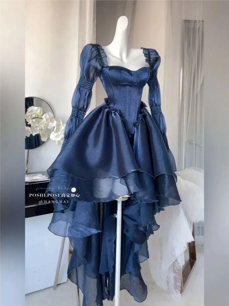 Spring Summer Elegant Off Shoulder Fairy Wedding Dress Female Chic Princess Puff Dress Mesh Birthday Party Outfits For Women SIZE CHART! **Asian size small, please check the size chart carefully. *S：Bust80-84cm Waist64cm fit for the weight 40-50kg *S：Bust31-33in Waist25in fit for the weight 88-110bl *M：Bust84-88cm Waist68cm fit for the weight 50-55kg *M：Bust33-35cm Waist27in fit for the weight 110-121bl *L：Bust88-92cm Waist72cm fit for the weight 55-60kg *L：Bust35-36in Waist29in fit for the weig Blue Dresses For Women, Detail Couture, Haine Diy, Party Outfits For Women, Pakaian Feminin, Puff Dress, Prom Dress Inspiration, Pretty Prom Dresses, Fairytale Dress