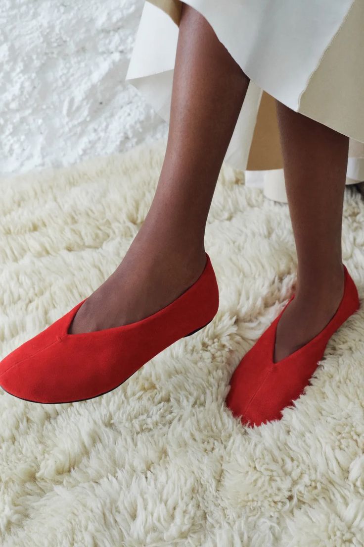 SUEDE BALLET FLATS - Red | ZARA United States Blazers Shoes, Trench Coat Dress, Joggers Shoes, Waistcoat Dress, Cardigan Sweater Vest, Suede Ballet Flats, Cardigan Sweater Dress, Tshirt Skirt, Skorts