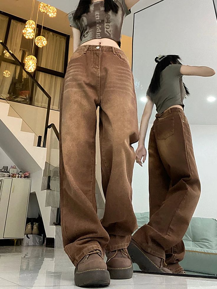 SPECIFICATIONS Material: COTTON Material: POLYESTER Elasticity: Non Strech Fabric Type: Cotton denim Length: full length Style: American Retro Decoration: Washed Season: All season Jeans Style: Wide leg pants Waist Type: high Item Type: JEANS Gender: WOMEN Closure Type: button fly [20240419]