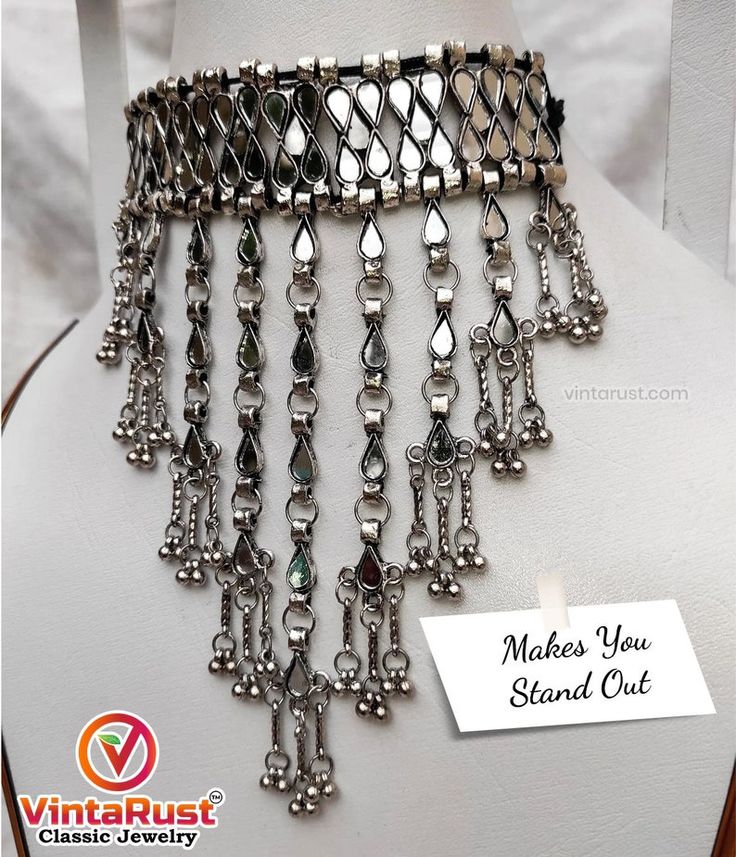 Silver Bohemian Choker For Party, Elegant Dangle Choker For Festival, Silver Adjustable Chain Choker For Festival, Festival Silver Metal Choker, Festival Silver Choker With Adjustable Chain, Bohemian Silver Chain Necklaces For Party, Silver Chain Necklace For Festival, Bohemian Party Necklaces With Silver Chain, Silver Choker Necklace For Festival