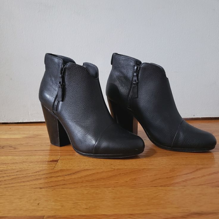 Size 8.5 Leather Booties By Rag & Bone. Excellent Condition. There Is A Scuff Mark On The Heel As Shown In The Listing Photo And The Bottoms Have Wear Leather Booties With Stacked Heel For Formal Wear, Formal Leather Booties With Stacked Heel, Formal Closed Toe Booties With Stacked Heel, Formal Ankle-high Booties With Stacked Heel, Western Ankle-high Booties Medium Width, Leather Booties, Rag & Bone, Ankle Booties, Bones