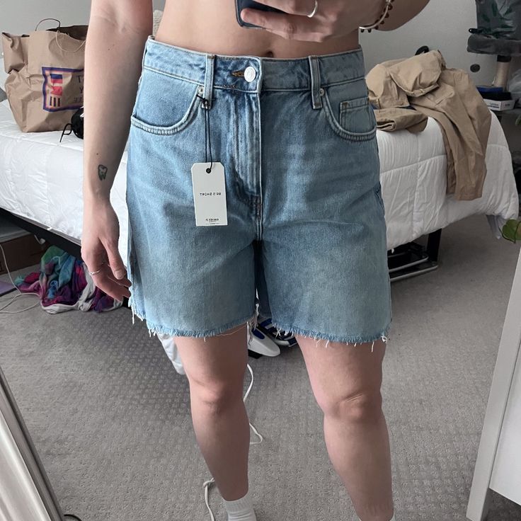 Perfect 90s Baggy Jean Shorts! Great For The Beach. Side Slits, Torn Details. Never Worn, Tags On. Relaxed Fit Cutoff Bottoms For Day Out, Trendy Wide Leg Shorts With Frayed Hem, Summer Straight Leg Shorts For Day Out, Summer High Rise Pants With Frayed Hem, High Rise Summer Pants With Frayed Hem, Trendy Relaxed Fit Cutoff Bottoms, High Rise Pants With Frayed Hem For Summer, Forever 21 Short Bottoms For Day Out, Forever 21 High Rise Bottoms For Summer