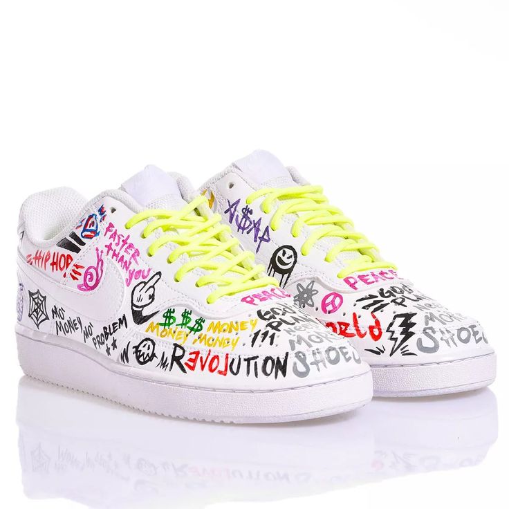 Nike Full Graffiti is the custom sneaker for both men and women in full street style, completely hand-drawn and covered in graffiti, just like in the most famous street neighborhoods in the world. Perfect for your bold and outgoing style, also thanks to the fluorescent yellow lace. Nike Full Graffiti will also be provided with its original white lace. Urban Skate Shoes With Graphic Print And Round Toe, Funky White Custom Sneakers For Streetwear, Urban Graphic Print Skate Shoes With Round Toe, Sporty High-top Sneakers With Graffiti Print, Urban Round Toe Skate Shoes With Graphic Print, Graphic Print Skate Shoes For Streetwear, Casual Custom Sneakers With Graffiti Print And Round Toe, Casual Custom Sneakers With Graffiti Print, Urban Skate Shoes With Graphic Print And Lace-up