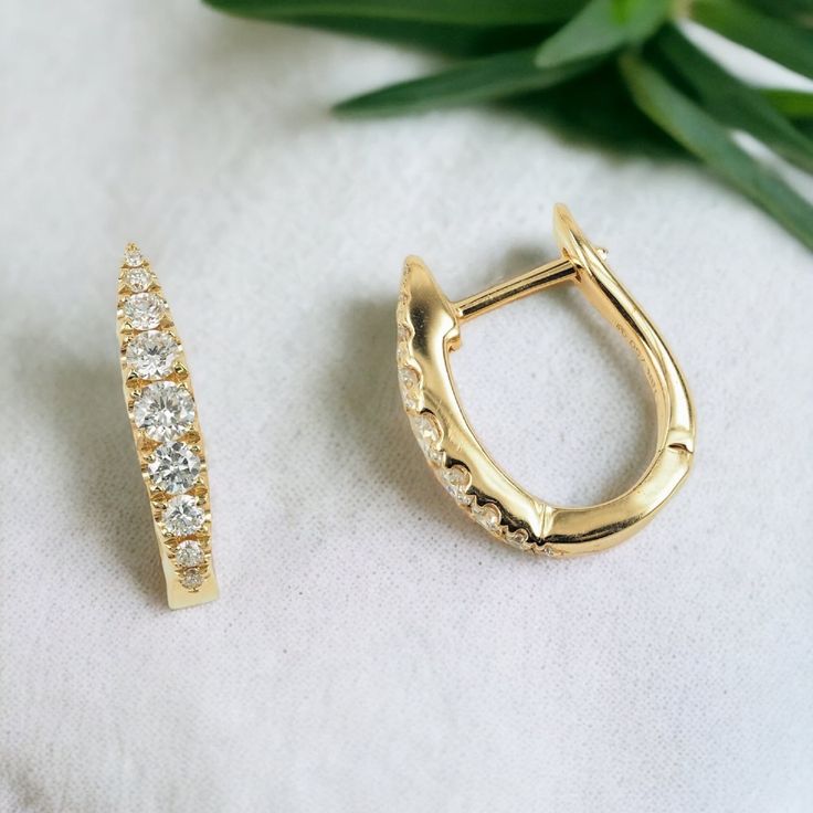 Classic Diamond Huggie Hoop Earrings set with  0.41 carats of diamonds crafted in solid 18k rose gold.  DESCRIPTION:  * Metal: Solid 18k White, Yellow or Rose Gold  * Stones: Natural Earth-mined Diamonds * Shape: Round Brilliant * Count: 18 PCS * Diamond Weight: 0.41 carats T.W * Color & Clarity: G/H, VS/SI  * Measurements: 15mm Beautiful Earring Box Included Gold Hoop Earrings With Brilliant Cut Diamonds, Timeless Yellow Gold Huggie Earrings With Prong Setting, Gold Huggie Earrings With Pave Setting For Wedding, Timeless Yellow Gold Huggie Earrings Brilliant Cut, Timeless Yellow Gold Diamond Huggie Earrings, Classic Rose Gold Diamond Hoop Earrings, Classic Gold Hoop Earrings With Pave Setting, Formal Diamond Huggie Earrings With Pave Setting, Elegant Gold Huggie Earrings With Prong Setting