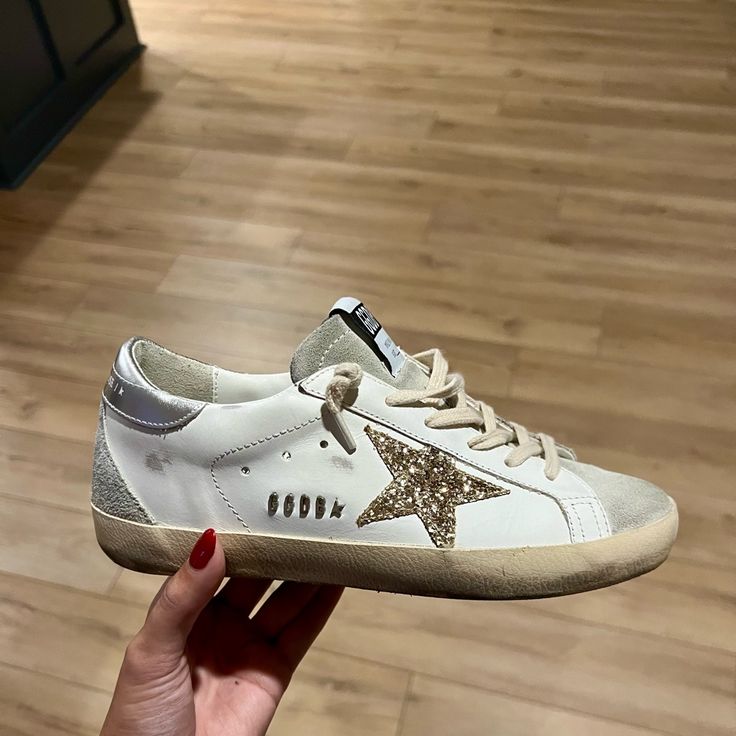 Golden Goose Super Star Classic With Spur, Size 36; Like Brand New Golden Goose Outfit, Shoes Golden Goose, Goose Sneakers, Pumped Up Kicks, Goose Shoes, Golden Goose Sneakers, Golden Goose Shoes, Birthday List, Super Star