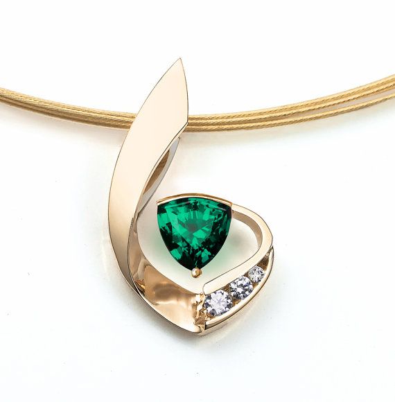 14k gold necklace emerald necklace diamond necklace May Gold Necklace Emerald, White Sapphire Necklace, Necklace Emerald, Yucca Valley, Broken China Jewelry, 14k Yellow Gold Necklace, Heart Pendant Gold, Emerald Pendant, Gold Necklace Set