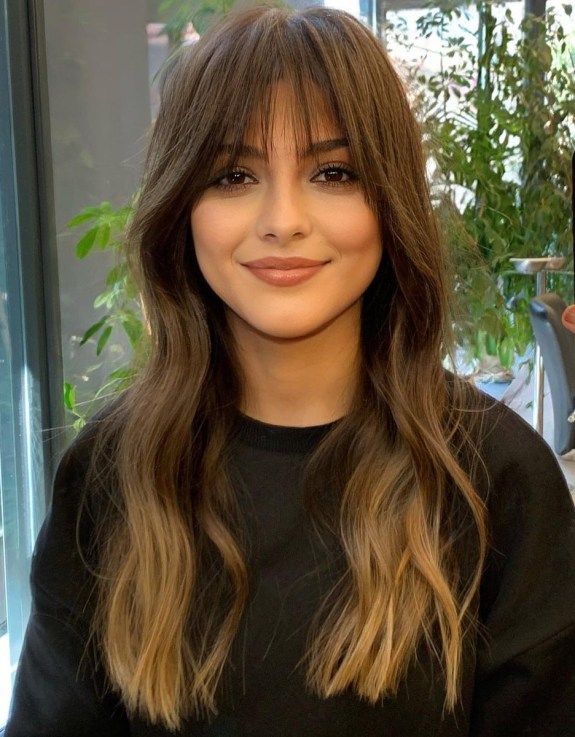 Wispy Long Hairstyle with Bangs Messy Wavy Hair, Layered Haircuts With Bangs, Long Face Shapes, Straight Bangs, Fringe Hairstyles, Long Hair With Bangs, Trendy Haircuts, Long Wavy Hair, Short Hair With Bangs