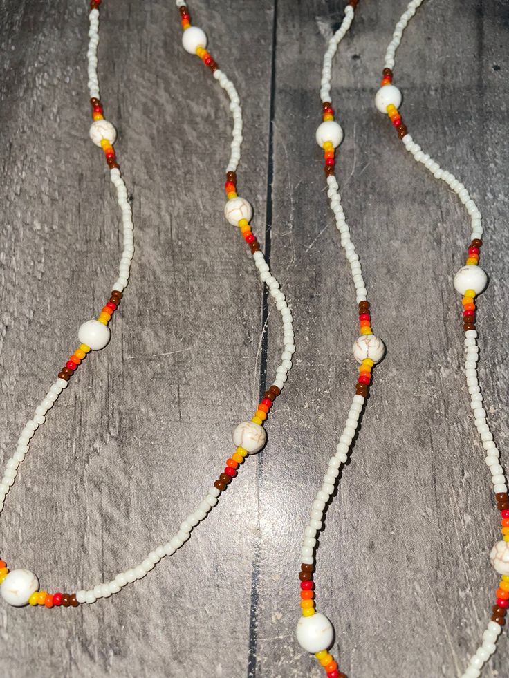 White base Aztec sunset pattern seed beaded western necklace, white turquoise stone round beads 16 inch claw clasp necklace/choker White Choker Necklace For Festival, Adjustable Southwestern Beaded Necklace With Tiny Beads, Southwestern White Beaded Bracelets With Colorful Beads, Hand-strung White Necklaces For Beach, White Necklaces With Spacer Beads For Festival, Southwestern Beaded Jewelry For Beach, Southwestern Style White Beaded Necklace As Gift, Adjustable Single Strand White Beads, White Bohemian Choker With Beaded Chain