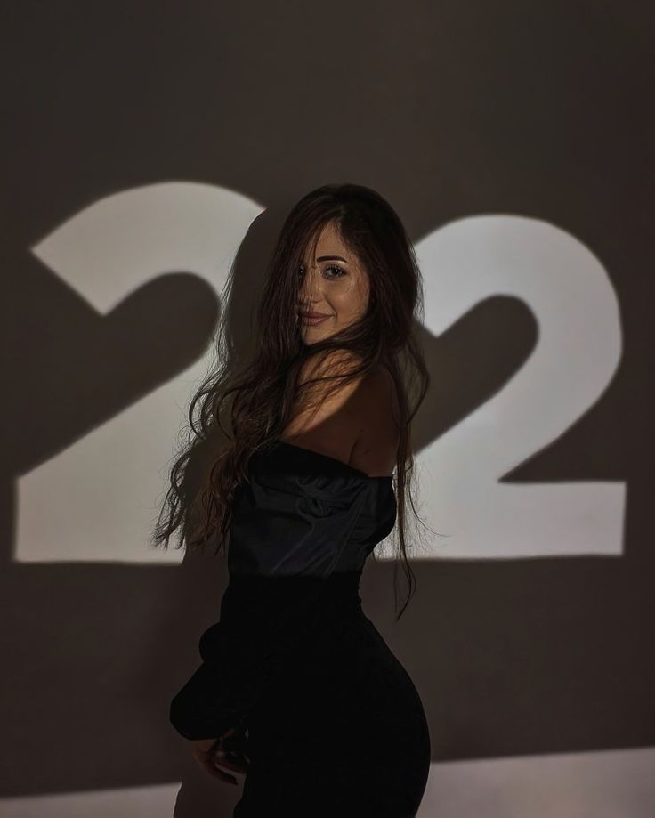 Photoshoot, 22, it's my birthday, photo ideas, birthday photo 22birthday Photo Shoot, 22nd Bday Photoshoot, Number Shadow Photoshoot, Happy Birthday Photoshoot Ideas, 22 Birthday Shoot Ideas, Pose Ideas For Birthday Photoshoot, Birthday 22 Photoshoot Ideas, 22 Birthday Pictures, 22 Bday Photo Shoot