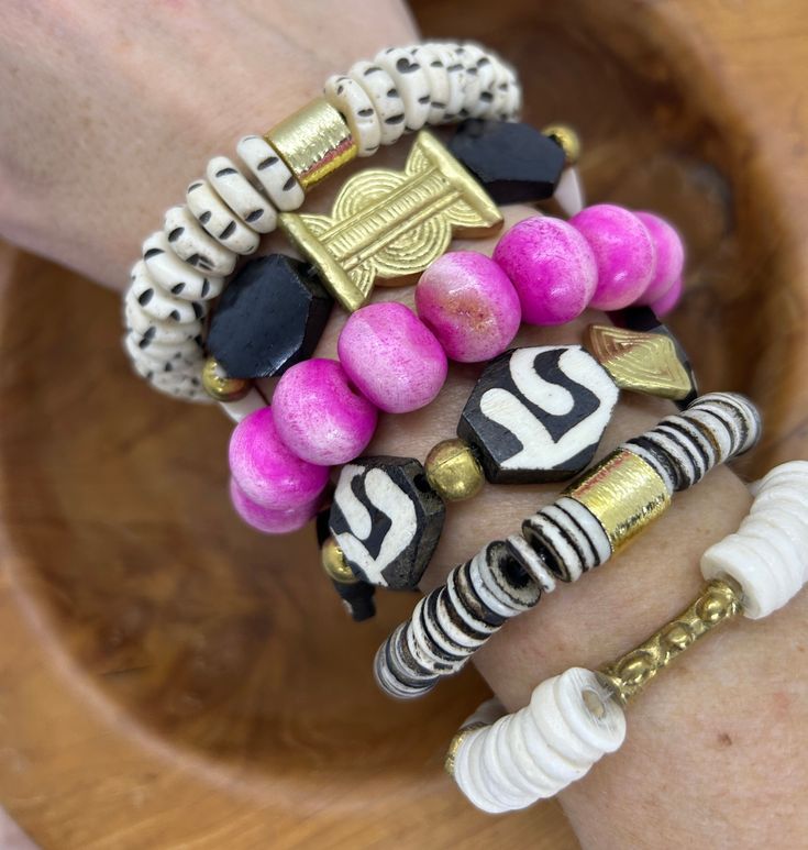 Handmade fuchsia hot pink bone bracelet ~ statement ~ bold Large 14 mm beads ~ stretchy elastic ~ beach vacation ~ gift for women ~ fun ~ stack it ~ wrapped & ready ! Perfect addition to a vaca stack! 7 inches on elastic.