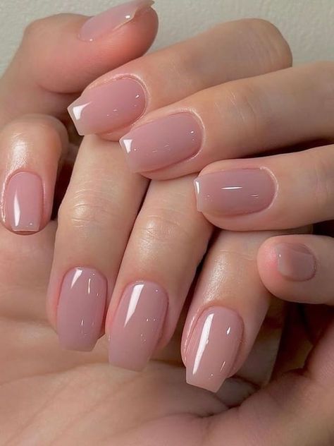 Neutral Nail Designs, Chic Nail Designs, Bridesmaids Nails, Pink Nail Colors, Velvet Nails, Nude Nail Designs, Blush Nails, Rose Nails, Metallic Nails