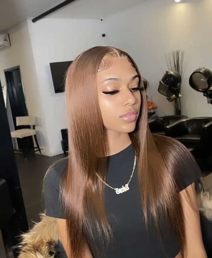 Black Hair On Light Skin, Light Honey Brown Hair Color, Brown Hair On Light Skin, Light Brown Sew In, Short Honey Brown Hair, Light Brown Hair On Brown Skin, Light Skin Hair Color, Light Brown Hair Black Women, Brown Hair Light Skin