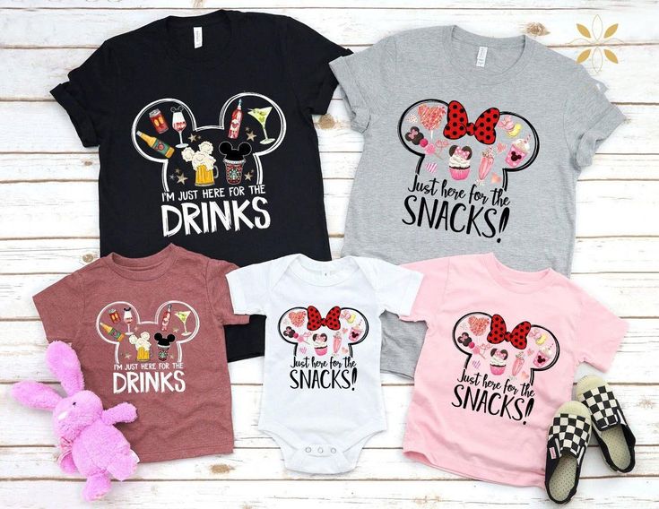 Family Matching Tops With Cartoon Print For Disney Trips, Family Matching Graphic Print Tops For Disney Fan Events, Family Matching Graphic T-shirt For Disney Fan Events, Family Matching Graphic T-shirt For Disney Trips, Family Matching Crew Neck Tops For Disney Trips, Black Family Matching T-shirt For Disney Trips, Family Matching Black Tops For Disney Trips, Family Matching Mickey Mouse Crew Neck T-shirt, Fun Letter Print T-shirt For Disney Trips