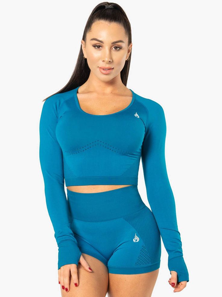 Electra Seamless Long Sleeve Crop Top - Electric Blue - Ryderwear Womens Activewear Tops, Black Long Sleeve Crop Top, Winter Workout, Low Neckline, Workout Attire, Compression Tights, The Spark, Long Sleeve Crop, Womens Activewear