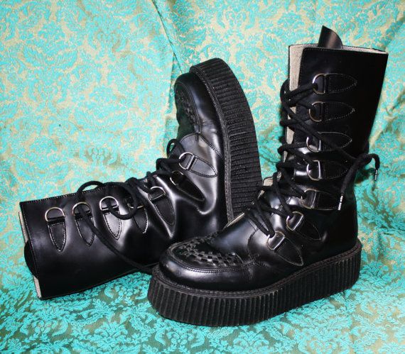 I have here a beautiful pair of original London Underground creepers. This brand makes amazing high quality shoes and boots. This design is no Gothic Lace-up Leather Platform Boots, Demonia Platforms, Underground Creepers, Black Gothic Lace-up Boots With Chunky Platform, Gothic Ankle-high Leather Combat Boots, Goth Platforms, Gothic Leather Ankle-high Combat Boots, Wedges Boots, Gothic Leather Lace-up Boots With Lug Sole