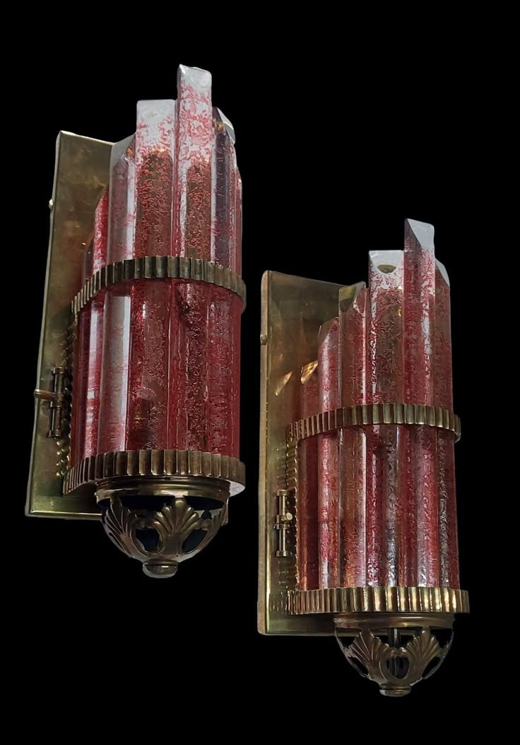 PAIR SKYSCRAPER ART DECO METRO LIGHT WALL SCONCES COPPER RED CAMEO GLASS SHIP LAMP LIGHT ANTIQUE Excellent Working Condition Without Any Damage Size length 15 Inch Breadth 6 Inch Wall Lights Red, Art Deco Antiques, Art Deco Interior 1920s, Skyscraper Art, Art Deco Curtains, Art Nouveau Lighting, Ship Light, Lampe Art Deco, Art Deco Wall Lights