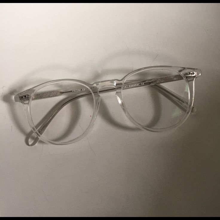 Clear Aesthetic Glasses, Round Transparent Glasses, Clear Rim Glasses, Glasses With Clear Frames, Aesthetic Prescription Glasses, Clear Frame Glasses Aesthetic, Glasses Transparent Frame, Glasses Round Frames, Fake Clear Glasses