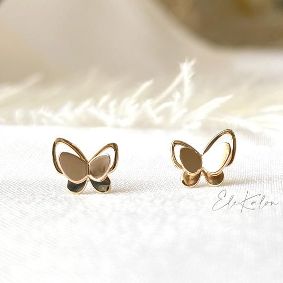 One pair of Medium Size Dainty minimalist 10K SOLID Gold butterfly stud Earrings💍 Detail:✔️Metal Purity: 10K Solid Gold✔️Color:  Choice of Yellow Gold it Rose Gold✔️Size: 8x7mm each✔️Sold as One Pair, come with 10k gold with silicon backings🛠️ Production Time: Made to Order, 3-4 WeeksIf you would like tiny butterfly stud earrings, see below listings📍https://etsy.me/2AOZykOThinking Maybe another type of butterfly earrings?📍https://etsy.me/37syq75📦Shipping Details📍Everything Ship from Toront Rose Gold Butterfly Charm Earrings As Gift, Rose Gold Earrings With Butterfly Charm As Gift, Rose Gold Butterfly Charm Earrings For Gift, Rose Gold Hypoallergenic Butterfly Earrings, Dainty Butterfly Earrings For Everyday Wear, 14k Gold Butterfly Earrings For Gift, Minimalist Sterling Silver Butterfly Earrings, Elegant Butterfly Earrings For Everyday Wear, Elegant Butterfly Earrings For Everyday