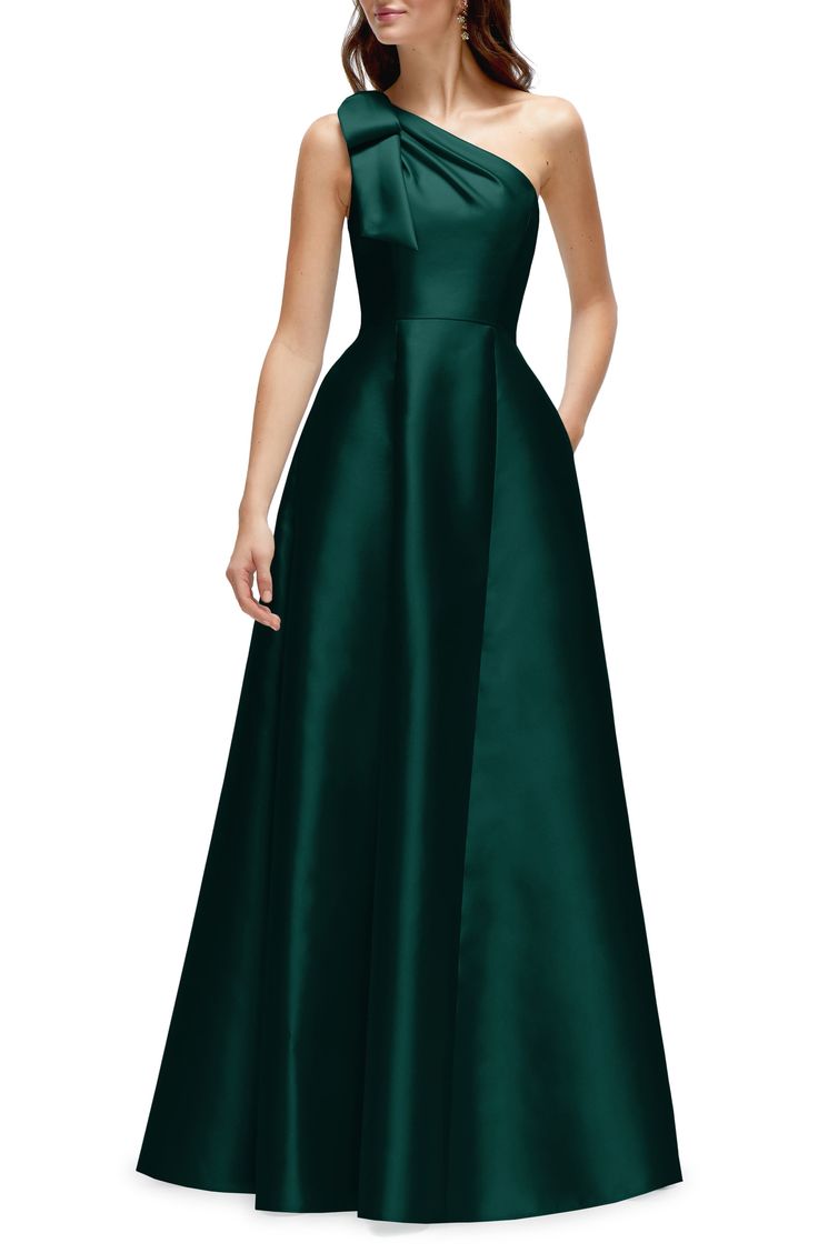 Deep Green Satin Dress, Emerald Mother Of The Bride Dress, Green Long Formal Dress, Elegant Mother Of The Bride Dresses, Satin Bridesmaids Gowns, One Shoulder Bridesmaid Dress, Green Satin Dress, One Shoulder Bridesmaid Dresses, One Shoulder Bridesmaid