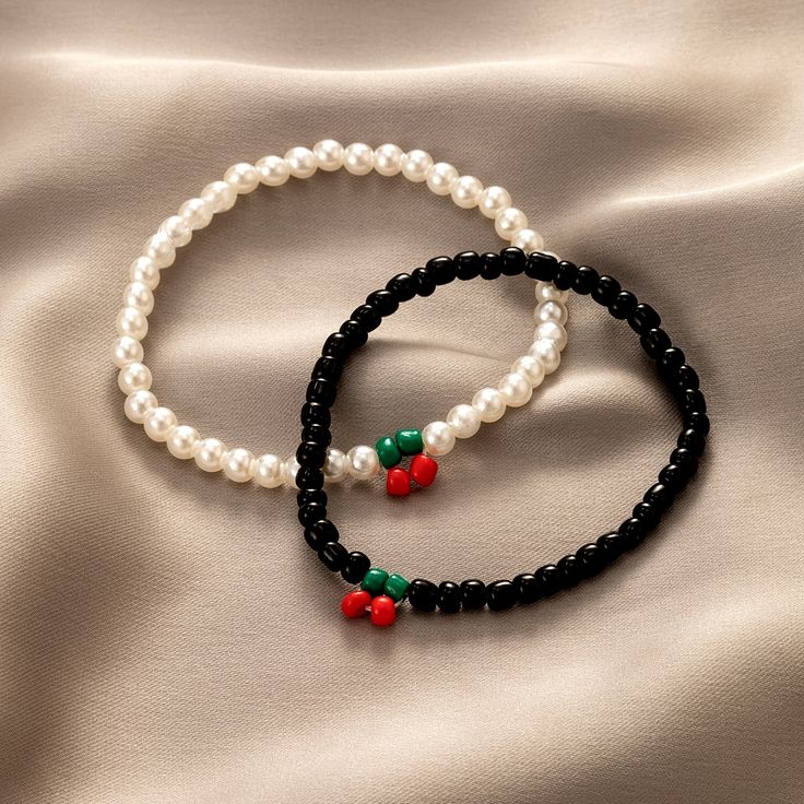 Faster shipping. Better service Pearl Bracelet Designs Ideas, Beads Bracelet Design Ideas Easy, Gelang Manik Couple, Couple Beaded Bracelets, Small Bead Bracelets Ideas, Pulseras Ideas, Beady Eyes, ليلو وستيتش, Small Bead Bracelet