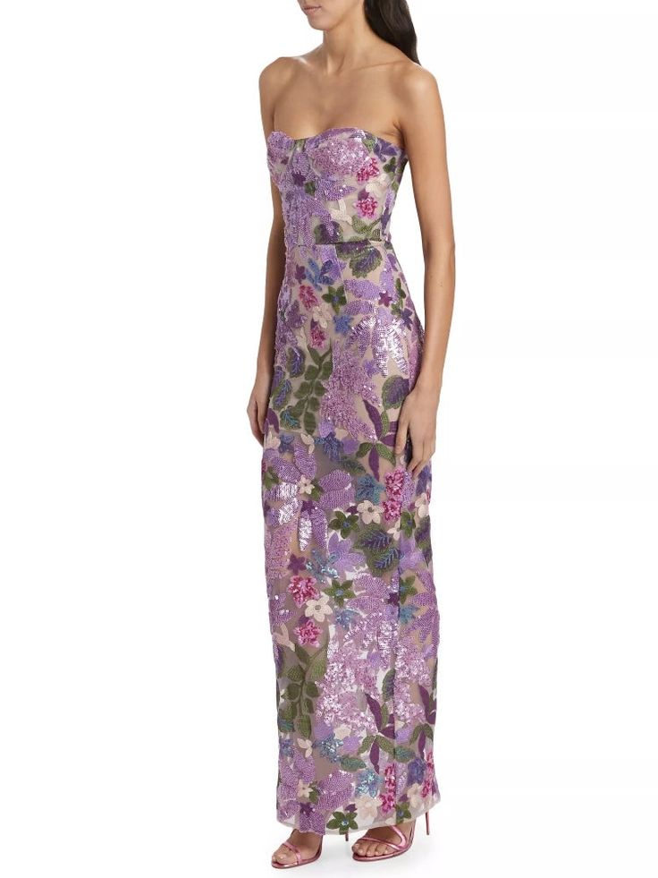 Step into luxury with the Trend4us Elegant Floral Embroidered Strapless Maxi Dress. Made for a slim, elegant silhouette, this dress features exquisite floral embellishments and sequins for a touch of glamor. Perfect for an evening party or special occasion, this dress will make you stand out from the crowd. Specification: Feature: Breathable, Sustainable Elasticity: Slight Stretch Sleeve: Sleeveless Fabric Type: Polyester Pattern Type: Floral Fit Type: Slim Silhouette: STRAIGHT Neckline: Strapless Decoration: Sequins Style: Luxury Dresses Length: Ankle-Length Material: Polyester Age: MIDDLE AGE Origin: Mainland China Season: All season Closure Type: zipper Type: Chest wrapping Waistline: Natural Release Date: Summer 2024 Model Number: KL1216-24 Gender: WOMEN Sequin Long Dress, Luxurious Dress, Strapless Evening Gowns, Color Lavanda, Evening Party Gowns, Groom Dresses, Ankle Length Dress, Straight Neckline, Strapless Maxi Dress