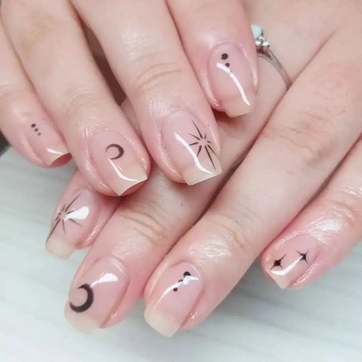 Moon and Star Nail Designs: 27+ Pretty Looks to Inspired Your Next Manicure - Nail Designs Daily Nail Art Designs Moon And Stars, Stars And Moon Nails Design, Moon And Star Nail Designs, Moon And Stars Nail Art, Moon Nails Design, Nail Art Moon, Nails Moon, Tipped Nails, Nails With Stars