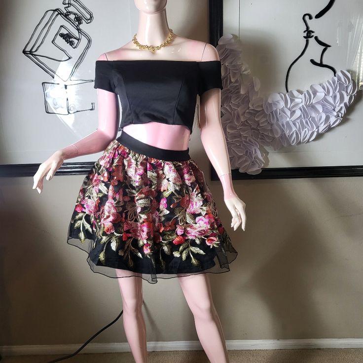 2 Piece Set Skirt And Top Size 3 Waist Measurements 12" Size 7 Waist Measurements 14" Floral Skirt And Top, 2 Piece Set Skirt, Set Skirt And Top, Trixxi Dress, Skirt And Top, Two Piece Sets, 2 Piece Set, Skirt Top, Two Pieces