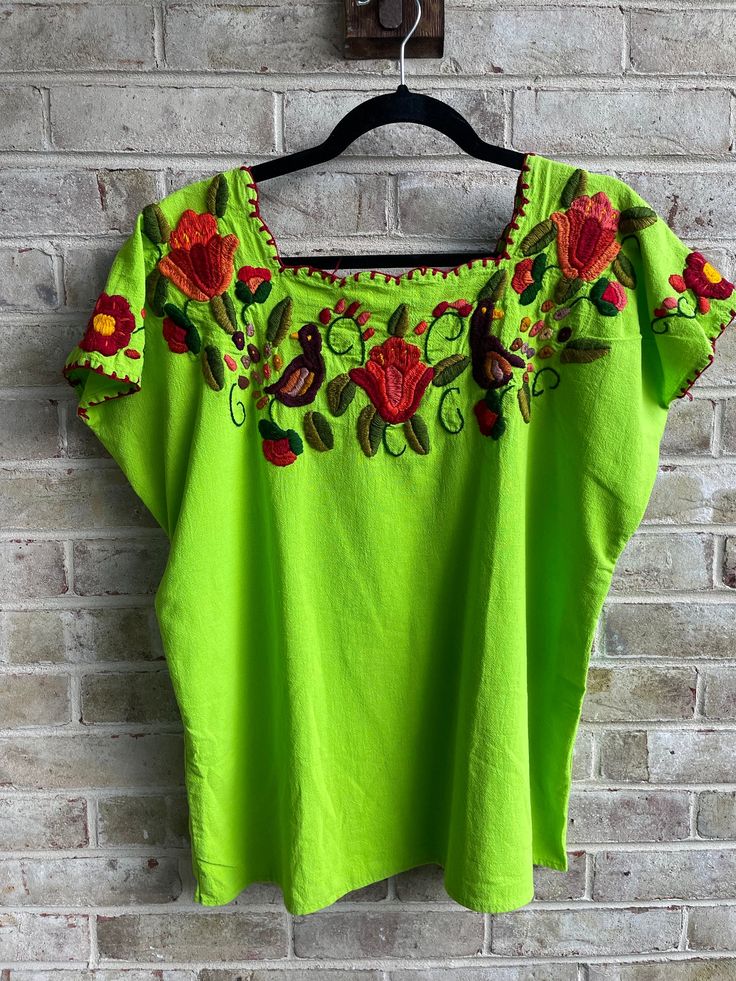 🍀incredible shirt  Pulls over  🍀no tags  Cotton  No stretch  Bust:46" Hip:48" Length: 26" 🍀hand washed  Stains not treated- see pics Lime Green Cotton Tops For Summer, Green Embroidered Crew Neck Blouse, Fitted Green Tops With Floral Embroidery, Green Fitted Top With Floral Embroidery, Green Embroidered Long Sleeve Tops, Summer Green Blouse With Crew Neck, Green Crew Neck Blouse For Summer, Relaxed Fit Green Cotton Blouse, Bohemian Green Short Sleeve Shirt